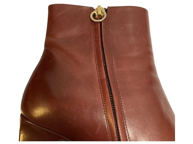 Botas curtas de couro com motivo circular Roger Vivier Marrom Bordeaux - vista 10