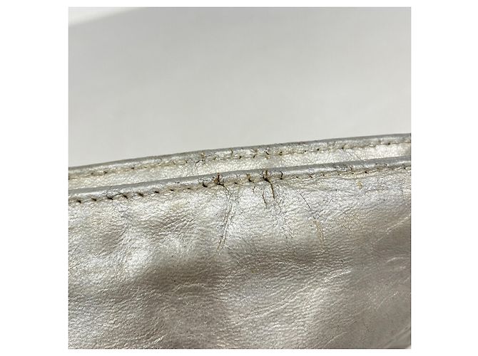 Pochette in pelle argento Chanel - vista 11