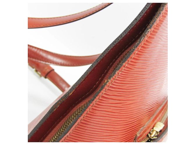 Zaino Louis Vuitton Epi Gobelin M52293 da donna Marrone - vista 12