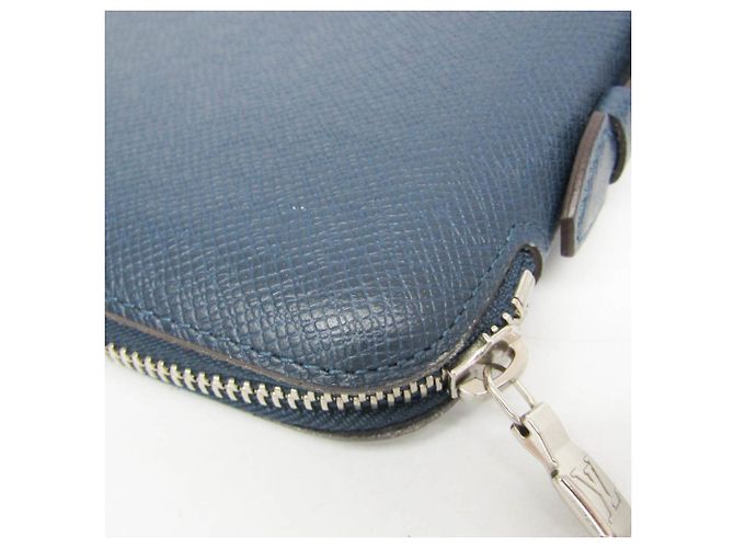 Organizer Organizzatore da viaggio Louis Vuitton Taiga Atoll M30653 Blu - vista 10