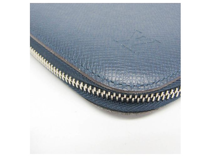 Organizer Organizzatore da viaggio Louis Vuitton Taiga Atoll M30653 Blu - vista 7