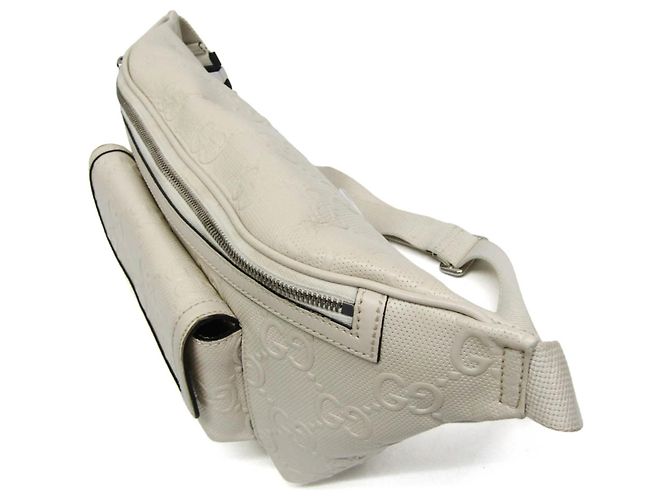 Gucci GG Prägedesign Weiße Leder Bauchtasche/Umhängetasche - Ansicht 7