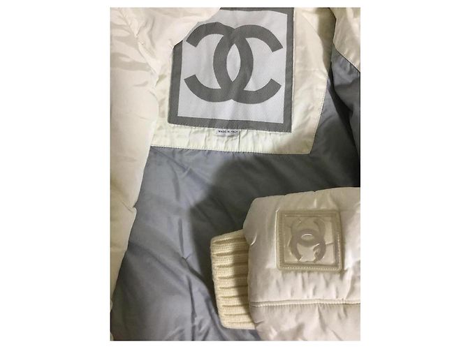 Jaqueta puffer Chanel branca acolchoada Branco - vista 9