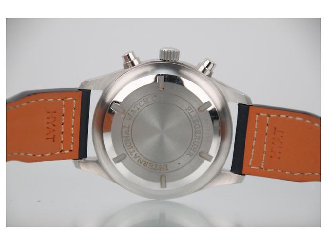 IWC Pilot's Watch Spitfire Chronograph IW371702 Quadrante Bianco/Argento Automatico 42mm Nero Silver hardware - vista 8