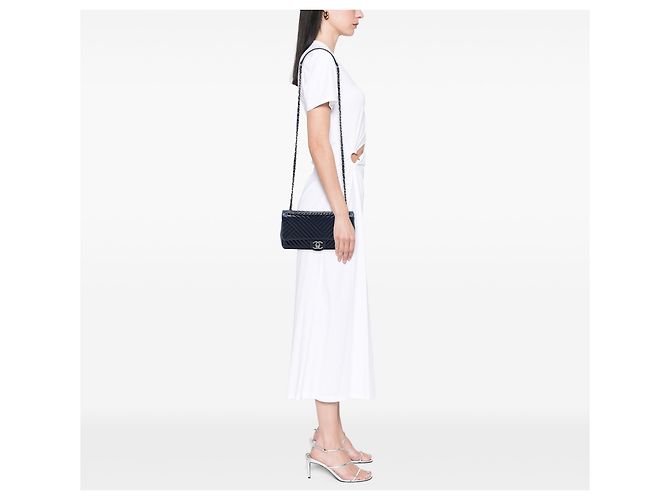 Chanel Blue Medium Lambskin CC Crossing Flap Blu scuro - vista 6