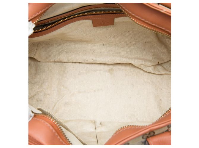 Borsa Gucci Beige GG Canvas Heart Bit - vista 4