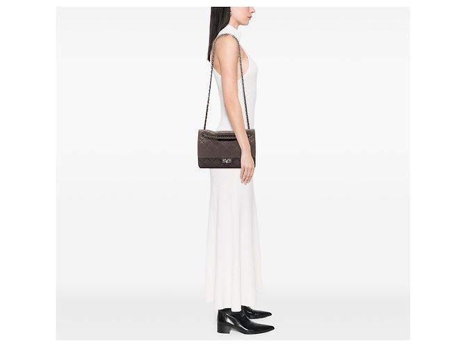 Chanel Brown Paris Byzance Jumbo Washed Lambskin Take Away Flap Marrone Marrone scuro - vista 6
