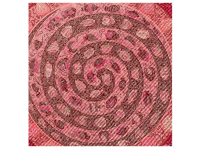 Pañuelo de seda plisada Hermès Rosa La Legende Du Poisson Corail - vista 2