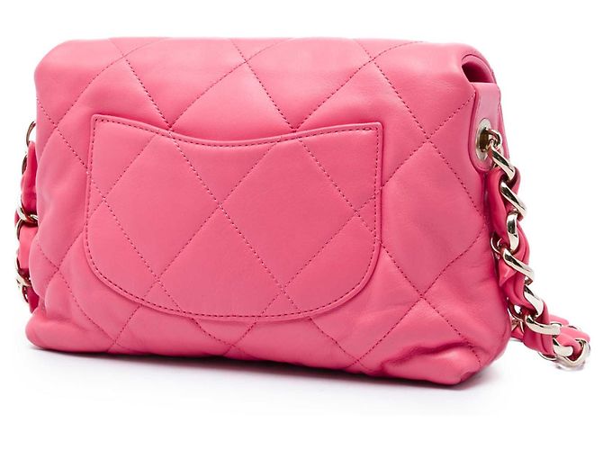 Chanel Pink Small Quilted Lambskin Logo Chain Strap Flap Rosa - vista 2