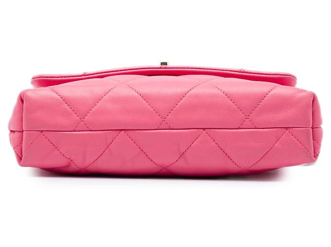 Chanel Pink Small Quilted Lambskin Logo Chain Strap Flap Rosa - vista 3