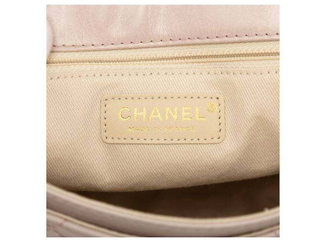 Chanel Beige Medium Aged Calfskin Bubble CC Flap - vista 5