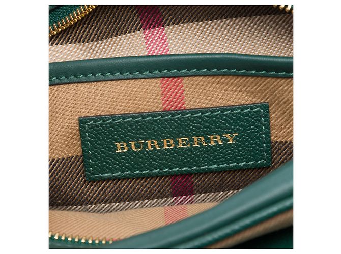 Bolsa transversal Burberry Green Small em couro de bezerro de grão macio com fivela Verde - vista 5