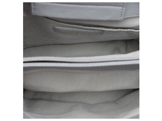 Borsa bucket Chanel Gray CC trapuntata Caviar con catena Marrone - vista 4