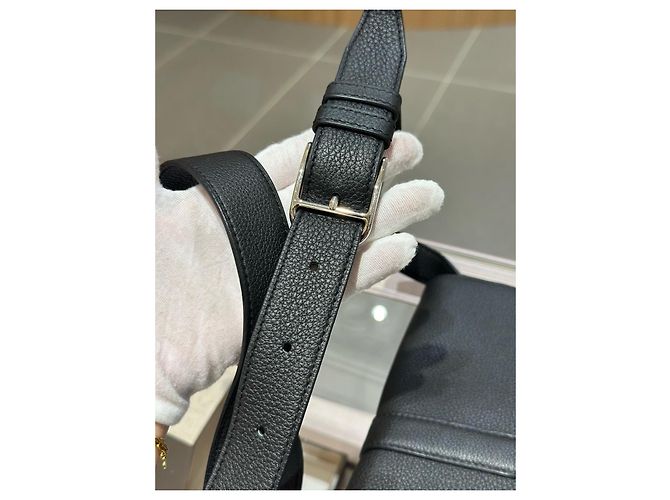 Borsa a tracolla Hermès Steve Light Junior Black Silver Buckle Togo Leather Messenger Bag Crossbody Nero - vista 9