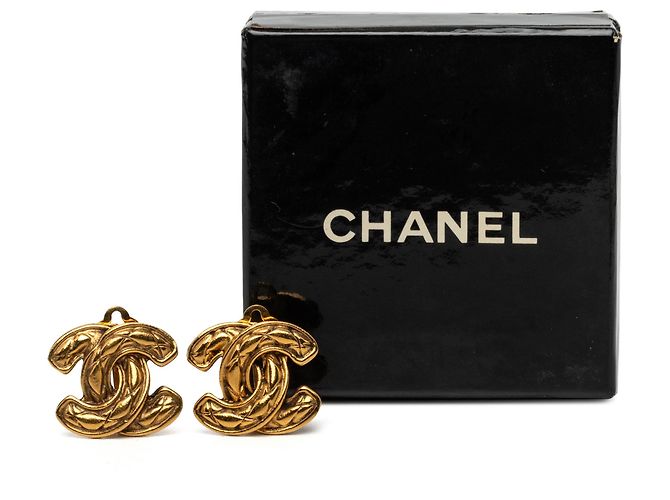 Orecchini a clip Chanel Gold CC placcati oro trapuntati D'oro - vista 4