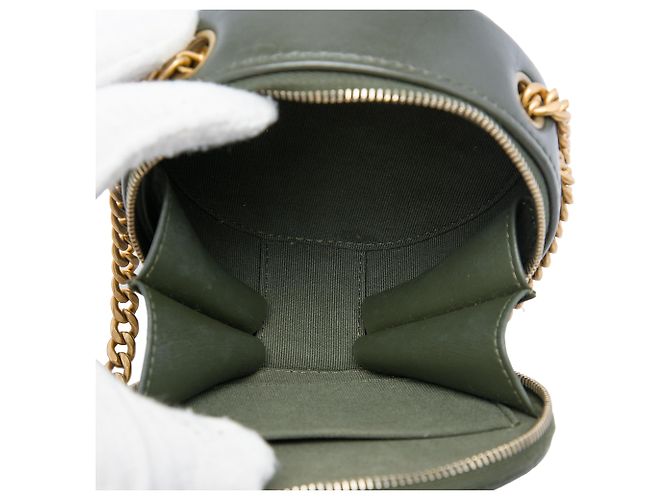 Clutch redonda Chanel Green CC de piel de cordero acolchada con cadena Verde Verde oscuro - vista 4