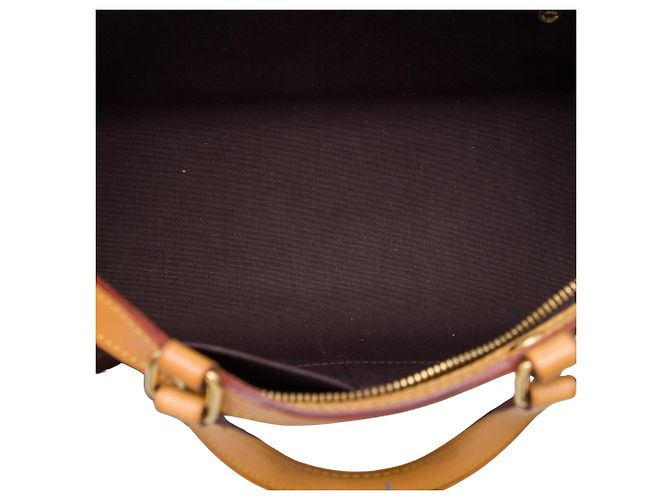 Louis Vuitton Purple Monogram Vernis Brea MM - view 4