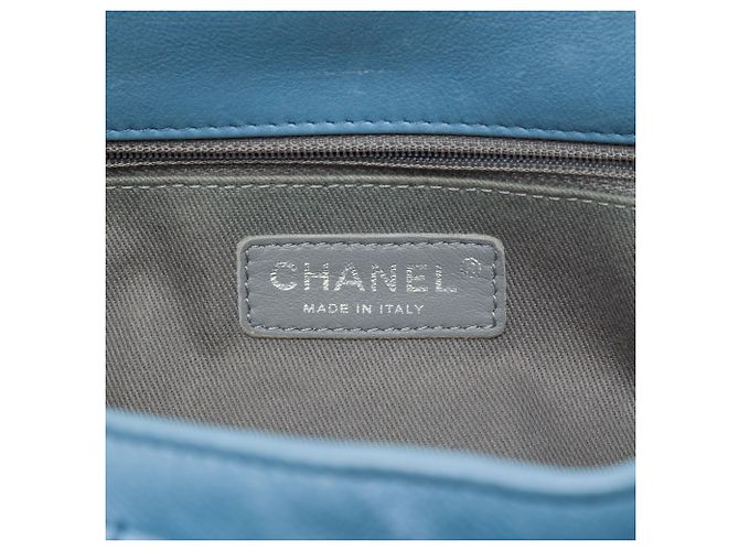 Chanel Blue Medium Quilted Calfskin Natural Beauty Split Pocket Flap Blu chiaro - vista 5