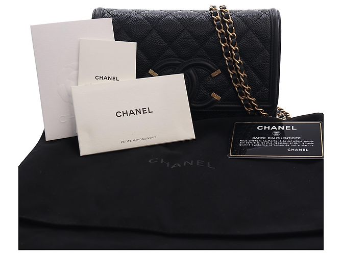 Wallet On Chain Portafoglio con Catena Chanel Black Caviar CC Filigree Nero - vista 15