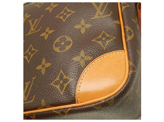 Louis Vuitton Braun Monogram Nil Crossbody - Ansicht 7