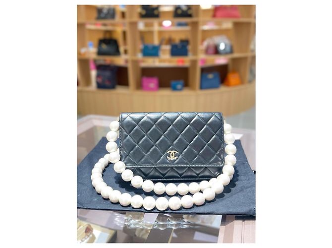 Chanel black sheepskin pearl chain bag - view 2