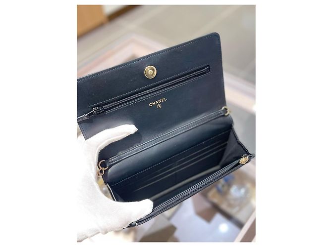 Chanel black sheepskin pearl chain bag - view 8