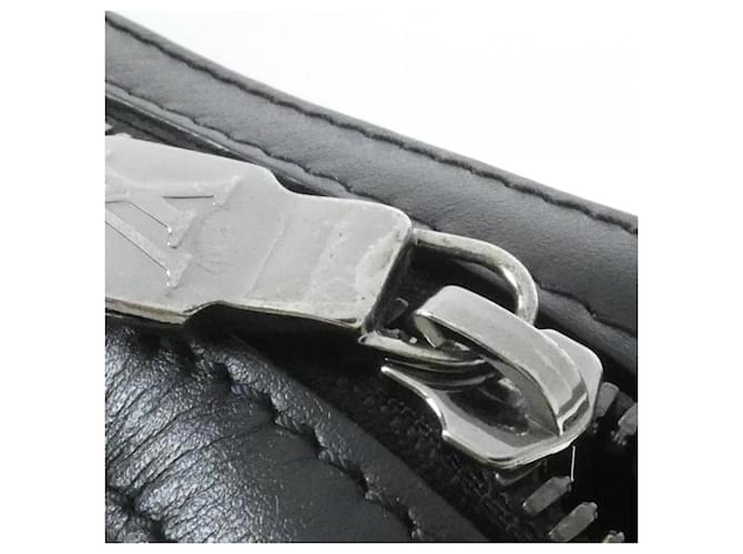 Borsa a tracolla Louis Vuitton Monogram Eclipse Reverse Trio Messenger Nero Grigio - vista 5