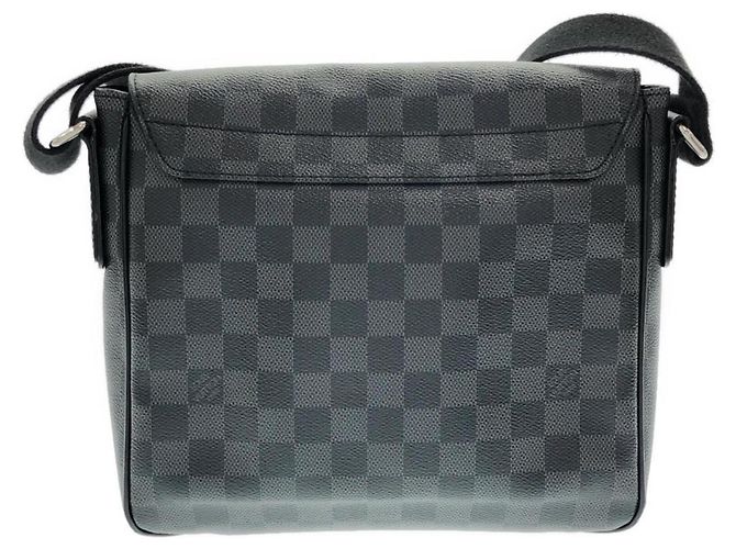 Borsa a tracolla Louis Vuitton Damier Graphite District PM Damier ebene - vista 2