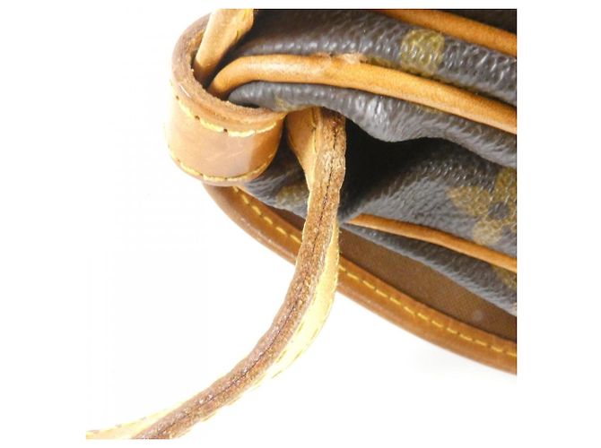 Borsa a Spalla Louis Vuitton Monogram Saumur Marrone - vista 8