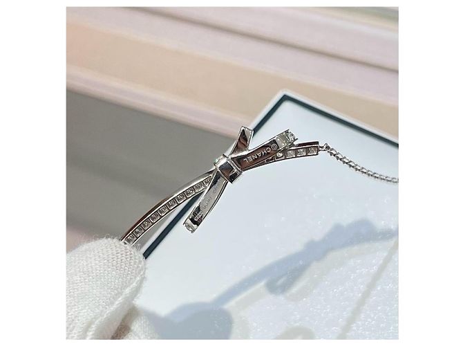 Collana corta Ruban di Chanel in oro bianco 18K con diamanti Argento - vista 7