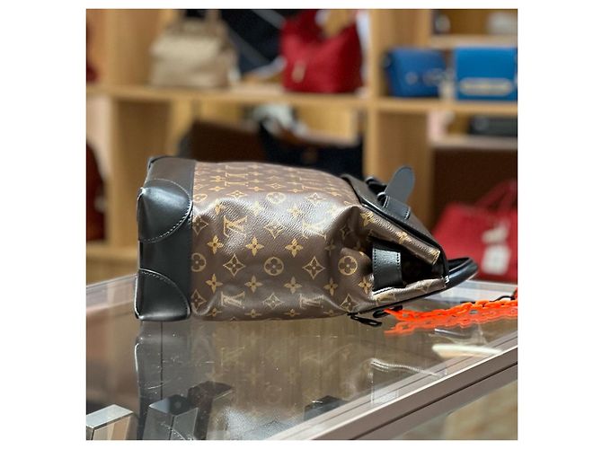 Borsa a tracolla Louis Vuitton Marrone Nero - vista 4