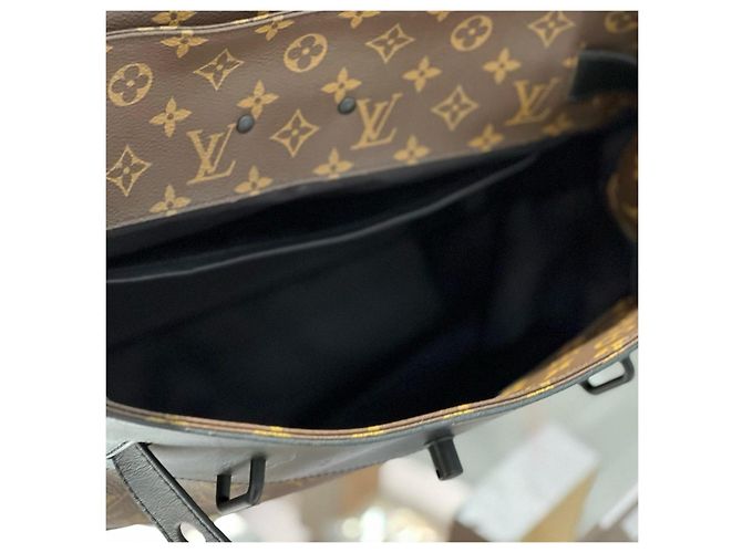 Borsa a tracolla Louis Vuitton Marrone Nero - vista 6