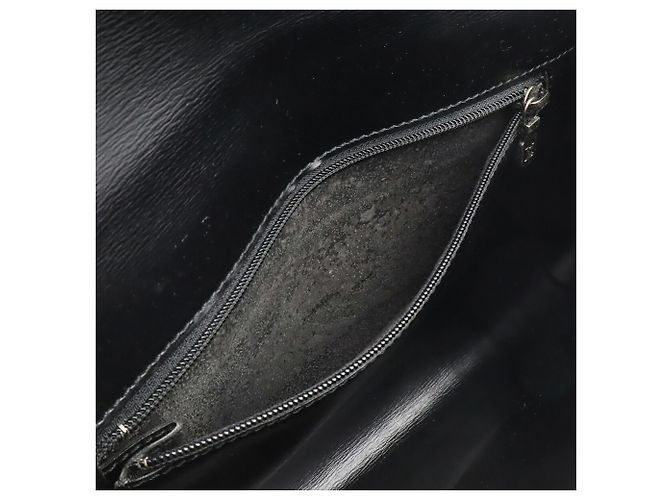 Borsa a Spalla Louis Vuitton Epi Arche Pochette Clutch Nero - vista 8