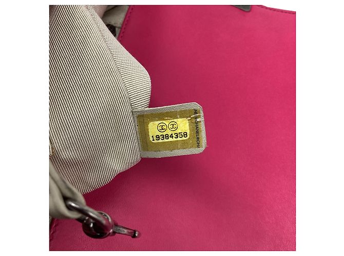Borsa a tracolla Chanel Boy in pelle di vitello rosa - vista 8