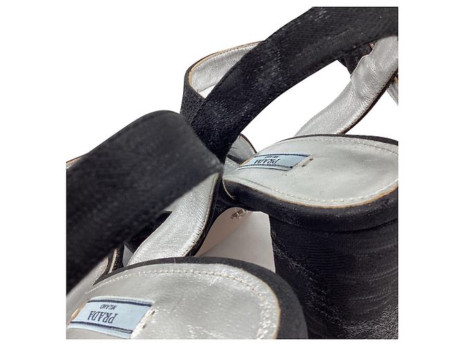 Décolleté slingback Prada in scamosciato nero - vista 8