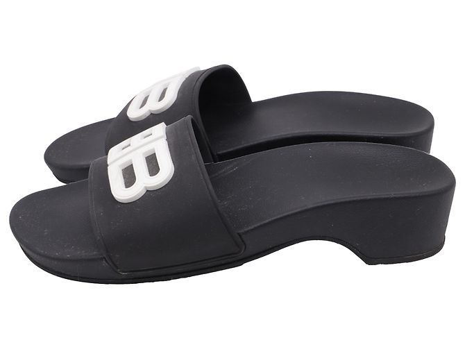 Everyday Zoccoli Balenciaga BB Pool in gomma nera Nero - vista 4