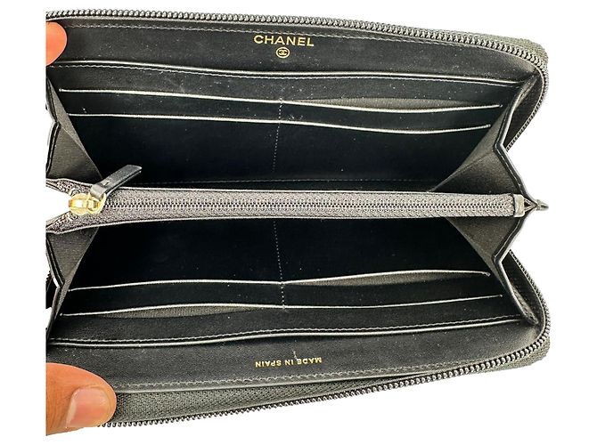 Cartera larga con cremallera Chanel Timeless CC en piel caviar negro - vista 13