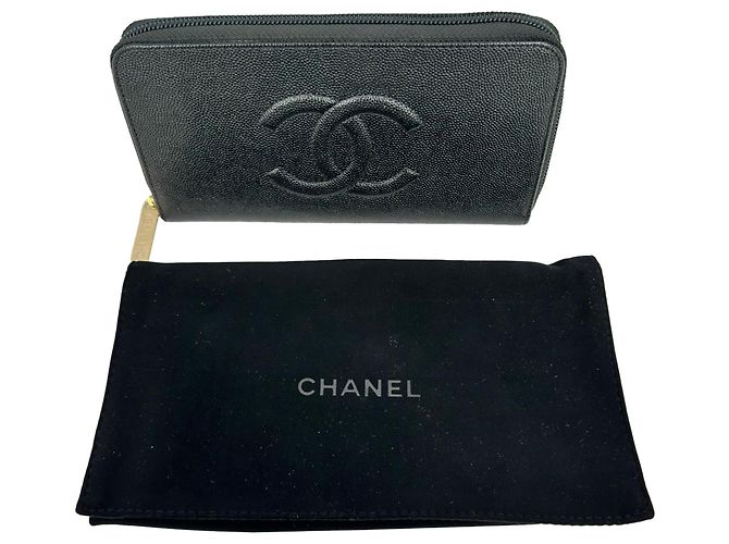 Cartera larga con cremallera Chanel Timeless CC en piel caviar negro - vista 18