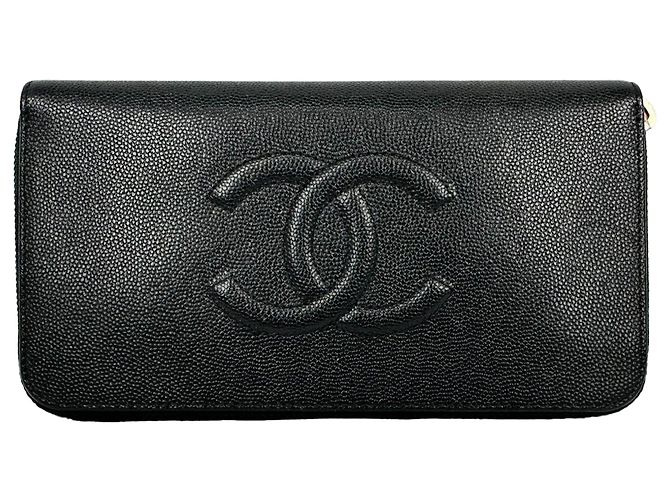 Cartera larga con cremallera Chanel Timeless CC en piel caviar negro - vista 2