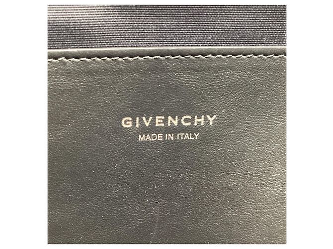 Borsa Tote Givenchy Antigona Lock Soft Medium in pelle nera Nero - vista 7