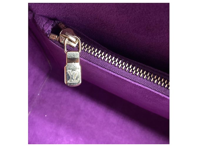 Borsa Louis Vuitton Pont-Neuf PM in pelle Epi gialla Giallo - vista 11