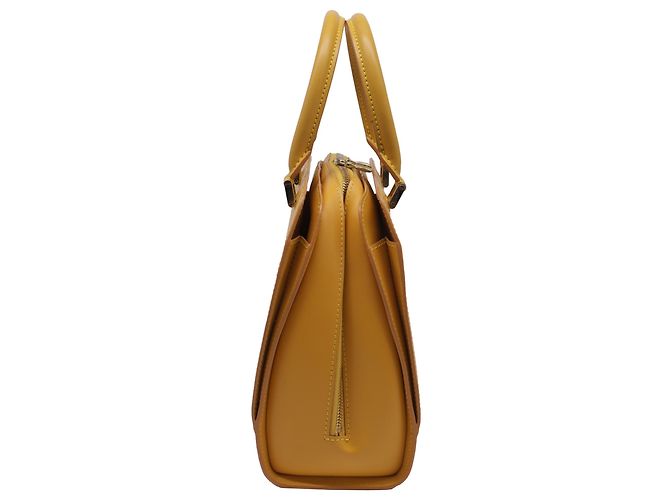 Borsa Louis Vuitton Pont-Neuf PM in pelle Epi gialla Giallo - vista 3
