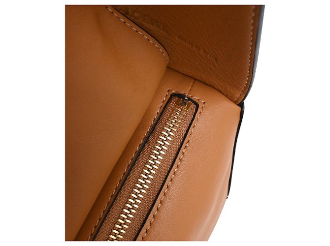 Loewe Puzzle Hobo in pelle di vitello Tan Marrone Rosso - vista 11