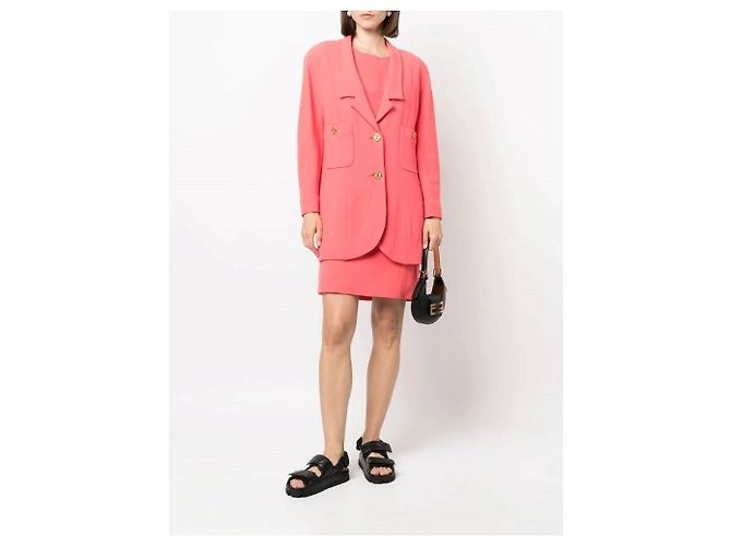 Set con Giacca con Collo a Rever e Vestito Chanel Rosa - vista 2