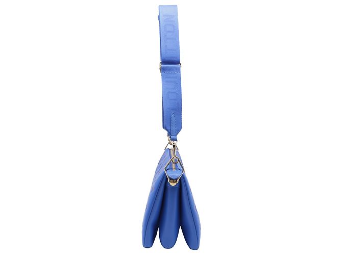 Borsa a tracolla Louis Vuitton Coussin in pelle blu - vista 3