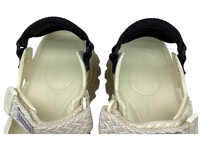 Sandalias Suicoke x Lanvin Wake Curb LNV en caucho blanco - vista 9
