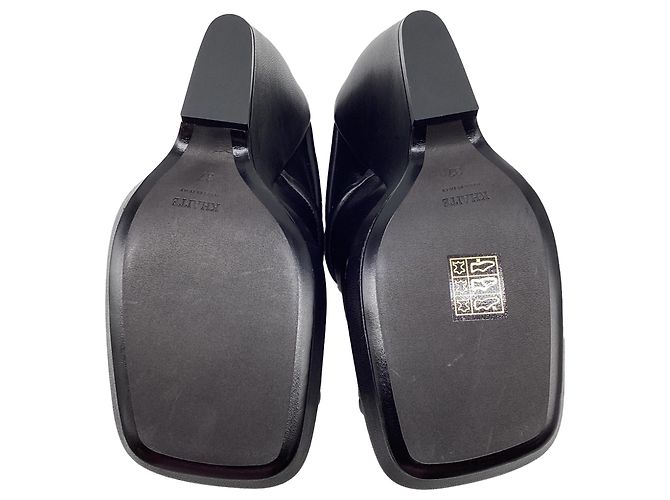 Khaite Stagg Keilabsatz-Sandalen aus schwarzem Lammleder - Ansicht 8