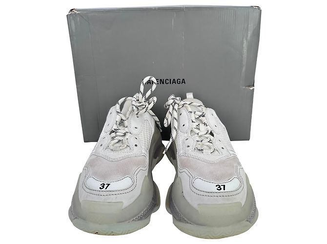 Baskets Balenciaga Triple S semelle transparente en polyester blanc Écru - vue 12