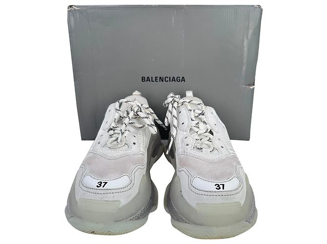 Baskets Balenciaga Triple S semelle transparente en polyester blanc Écru - vue 13
