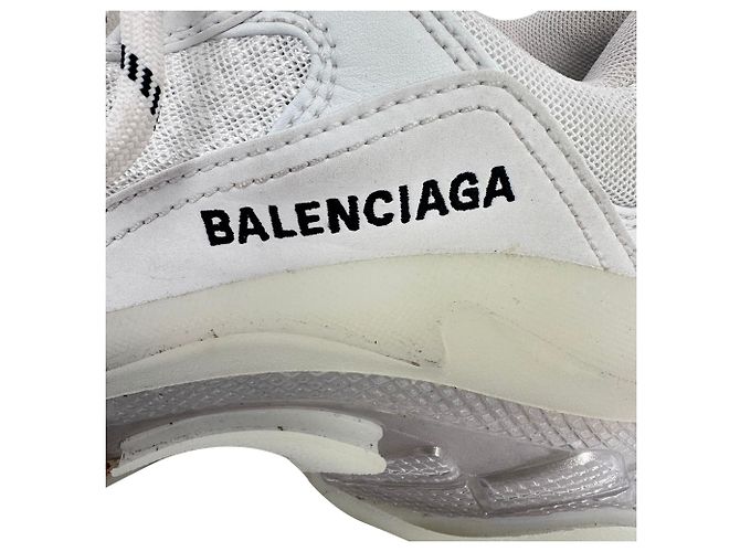 Baskets Balenciaga Triple S semelle transparente en polyester blanc Écru - vue 9